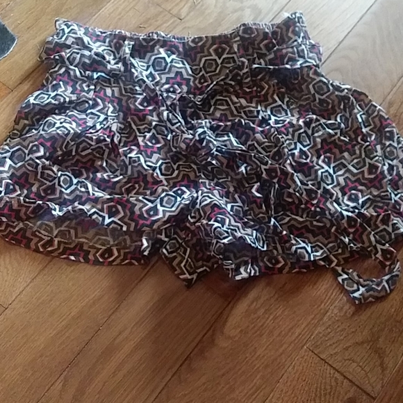 Jessica Simpson shorts - Picture 1 of 3